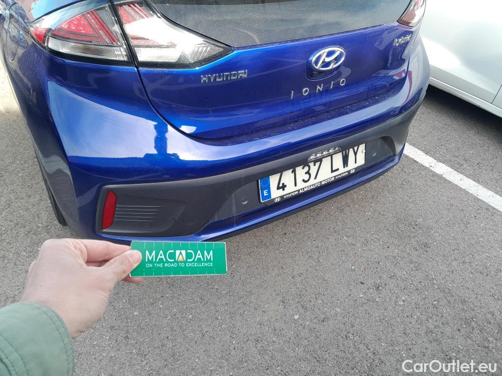  Hyundai   Ioniq HYUNDAI / 2019 / 5P / berlina con portón 1.6 GDI HEV Tecno DCT #11