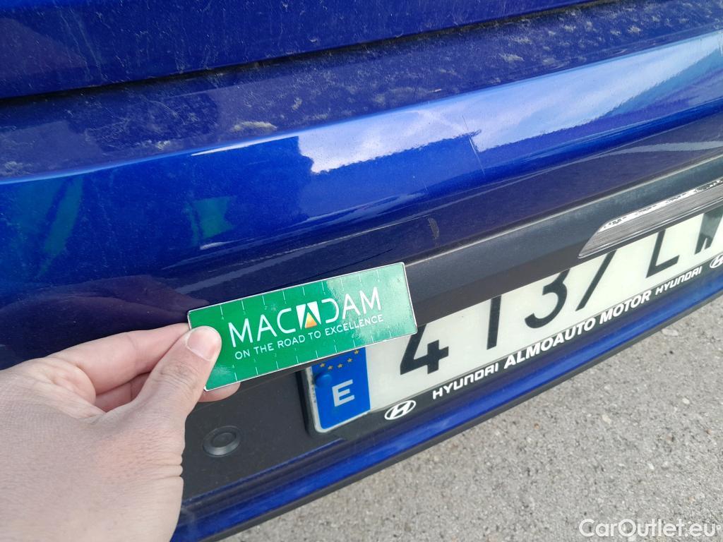  Hyundai   Ioniq HYUNDAI / 2019 / 5P / berlina con portón 1.6 GDI HEV Tecno DCT #12