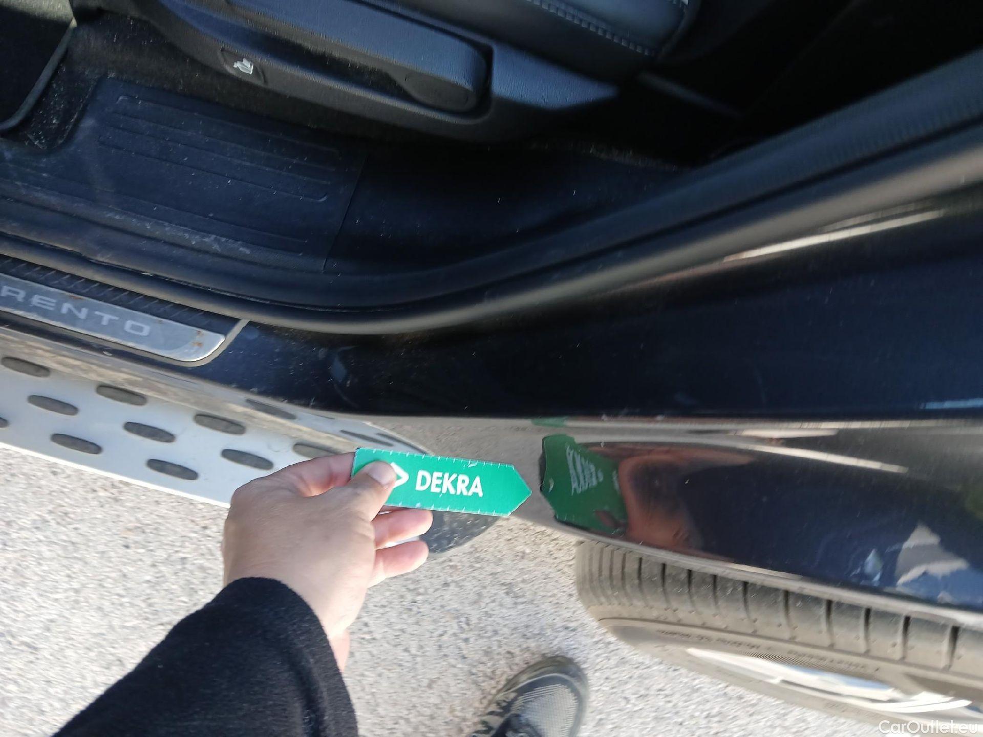  KIA  Sorento KIA  / 2020 / 5P / todoterreno 1.6 T-GDi HEV Emotion 4x4 7pl (P.Luxury) #8