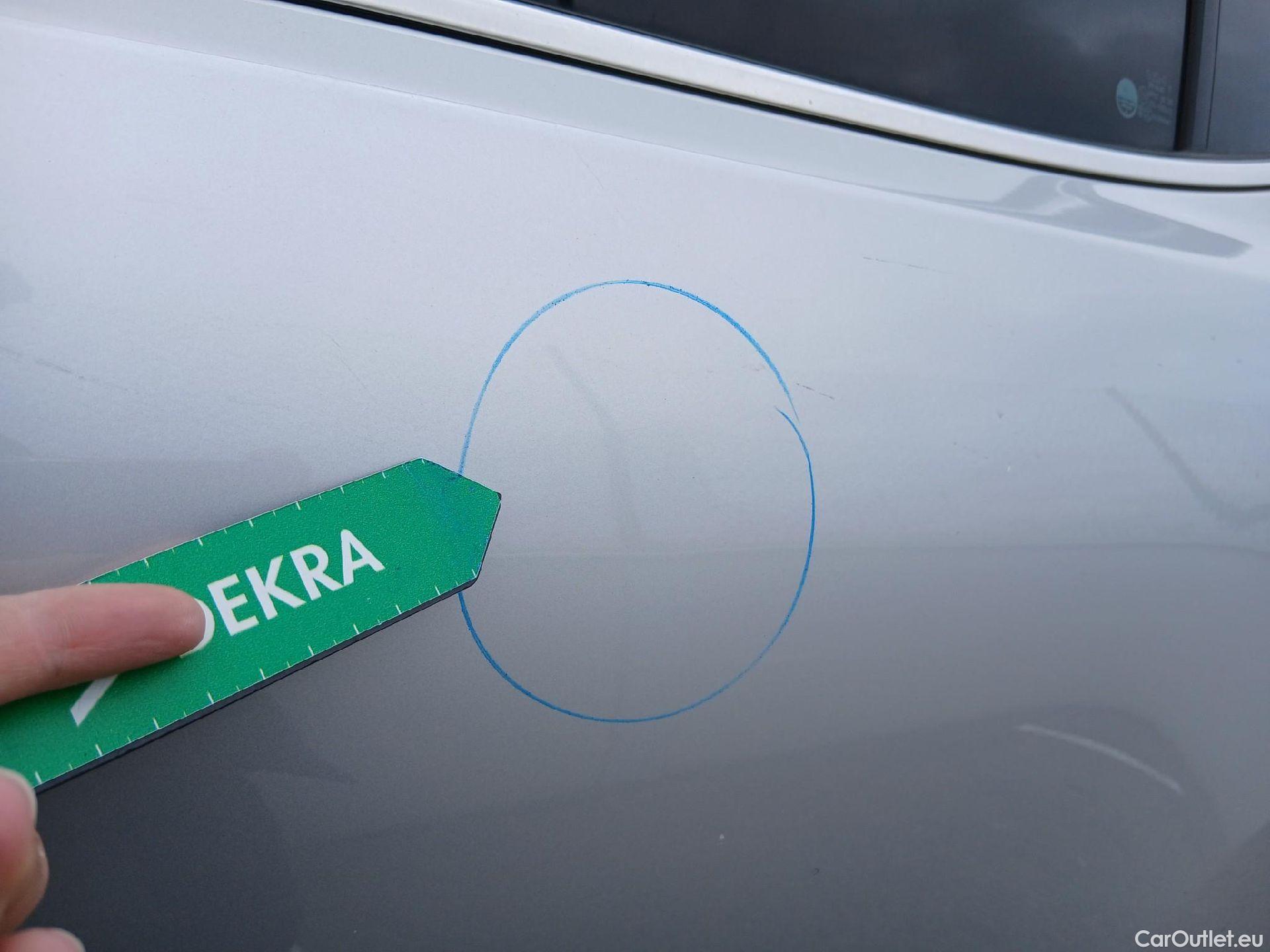  KIA  STONIC KIA  / 2017 / 5P / todoterreno 1.0 T-GDi 74kW (100CV) MHEV iMT Drive #16