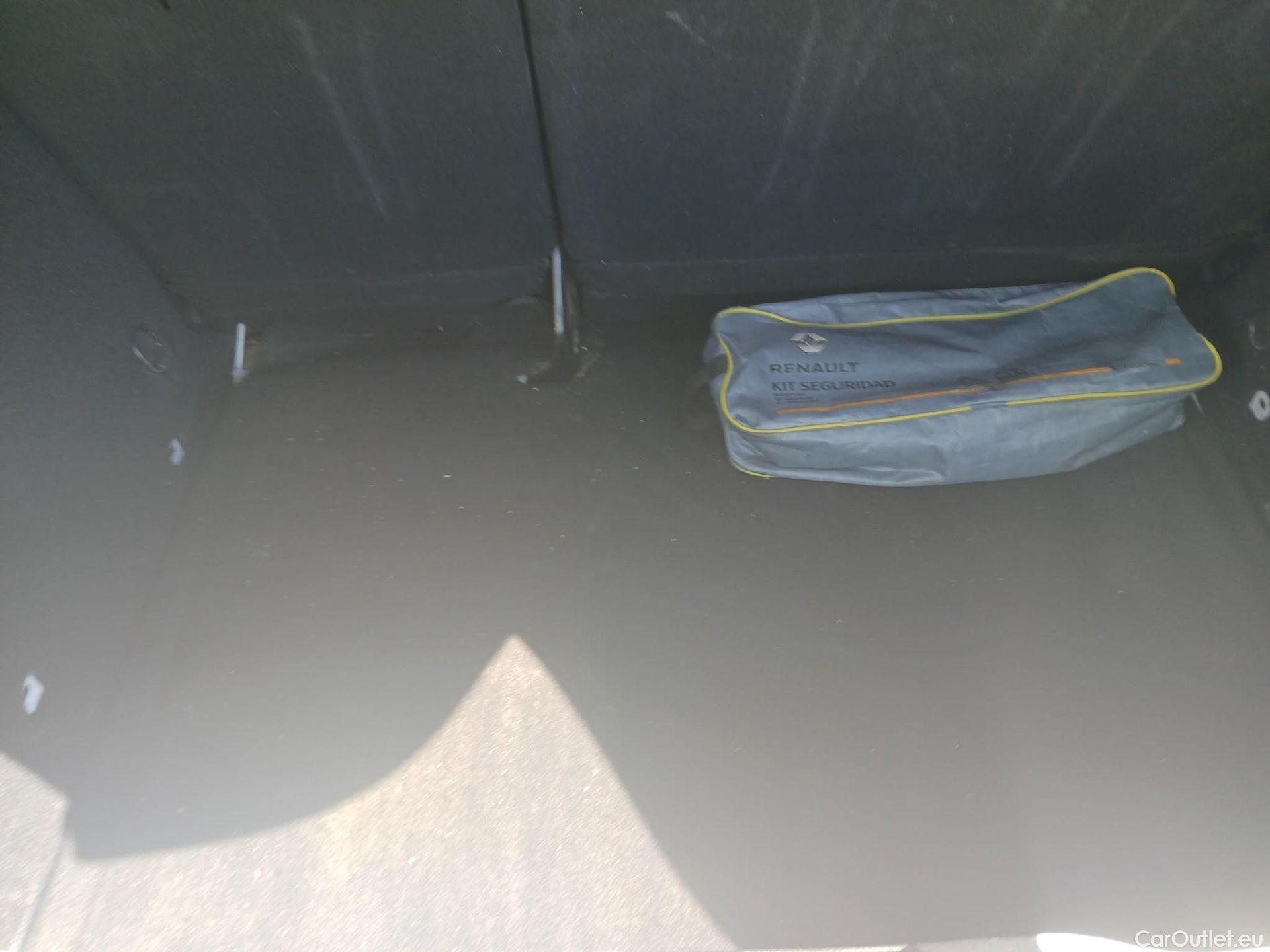  Dacia  Sandero DACIA  / 2020 / 5P / berlina con portón Essential 74kW (100CV) ECO-G #3