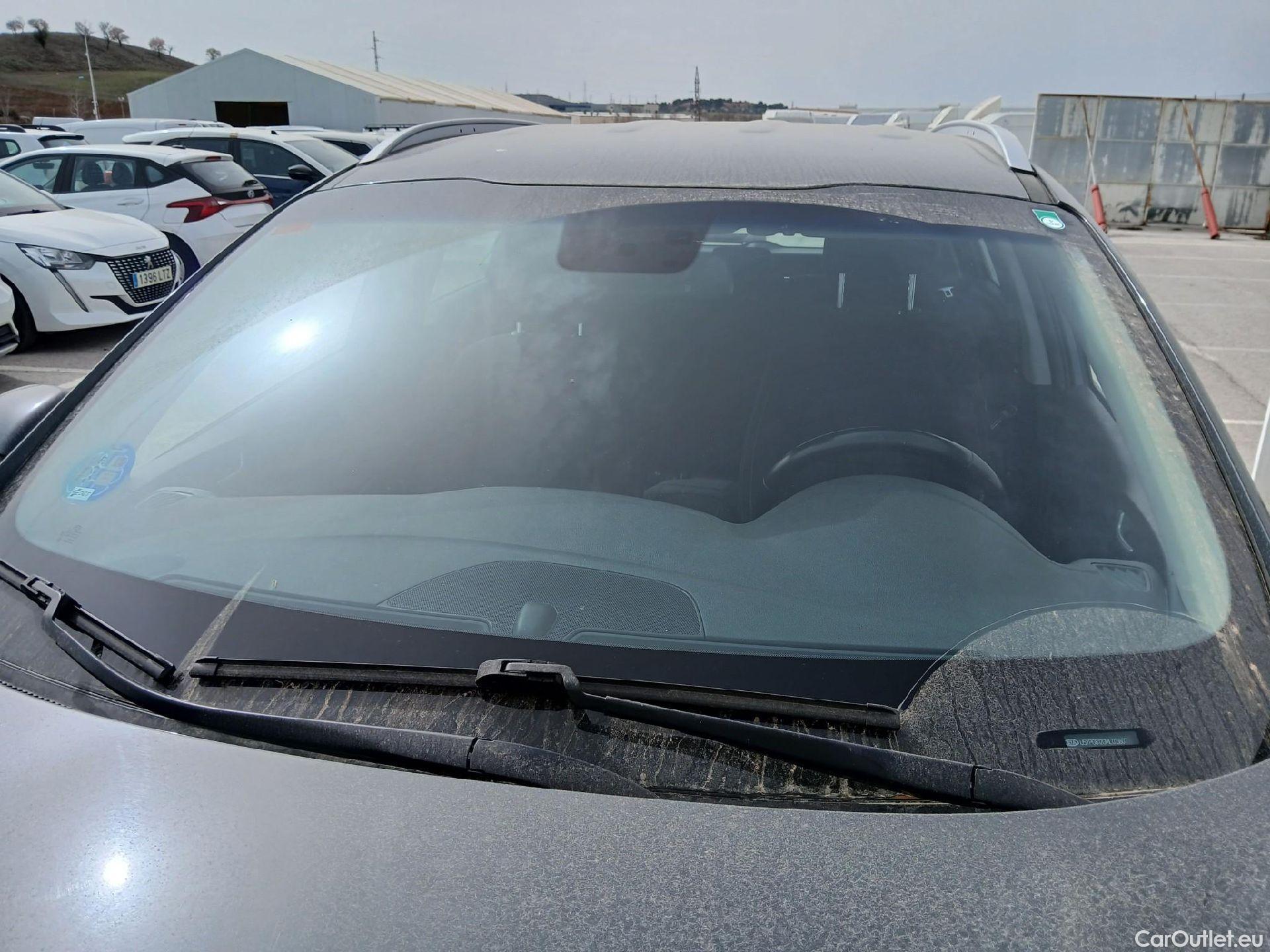  KIA  Sportage KIA  / 2018 / 5P / todoterreno 1.6 MHEV Business DCT 100kW (136CV) 4X2 #6