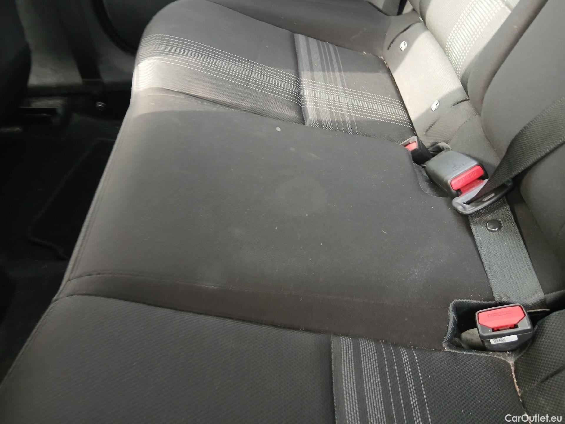  Hyundai  i20 HYUNDAI  / 2020 / 5P / berlina con portón 1.0 TGDI 74kW (100CV) 48V Essence #5