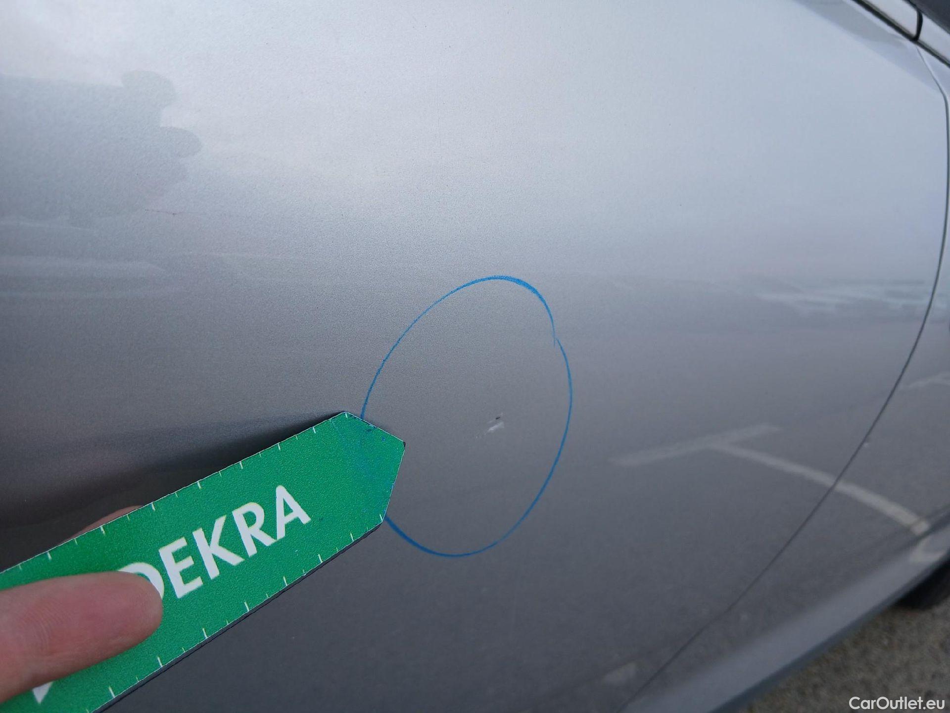  KIA  STONIC KIA  / 2017 / 5P / todoterreno 1.0 T-GDi 74kW (100CV) MHEV iMT Drive #39