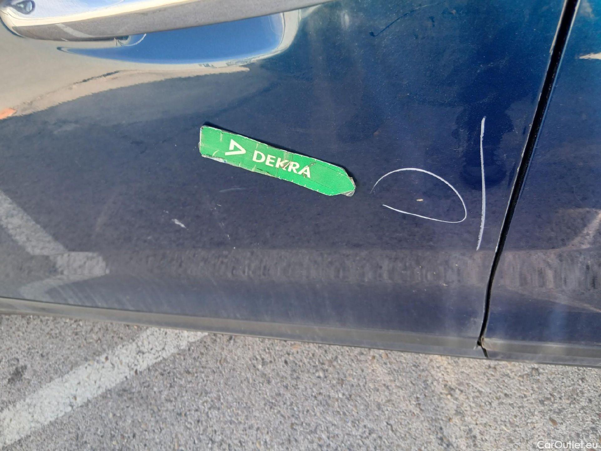  KIA  Niro KIA  / 2019 / 5P / crossover 1.6 GDi HEV 104kW (141CV) Drive #16