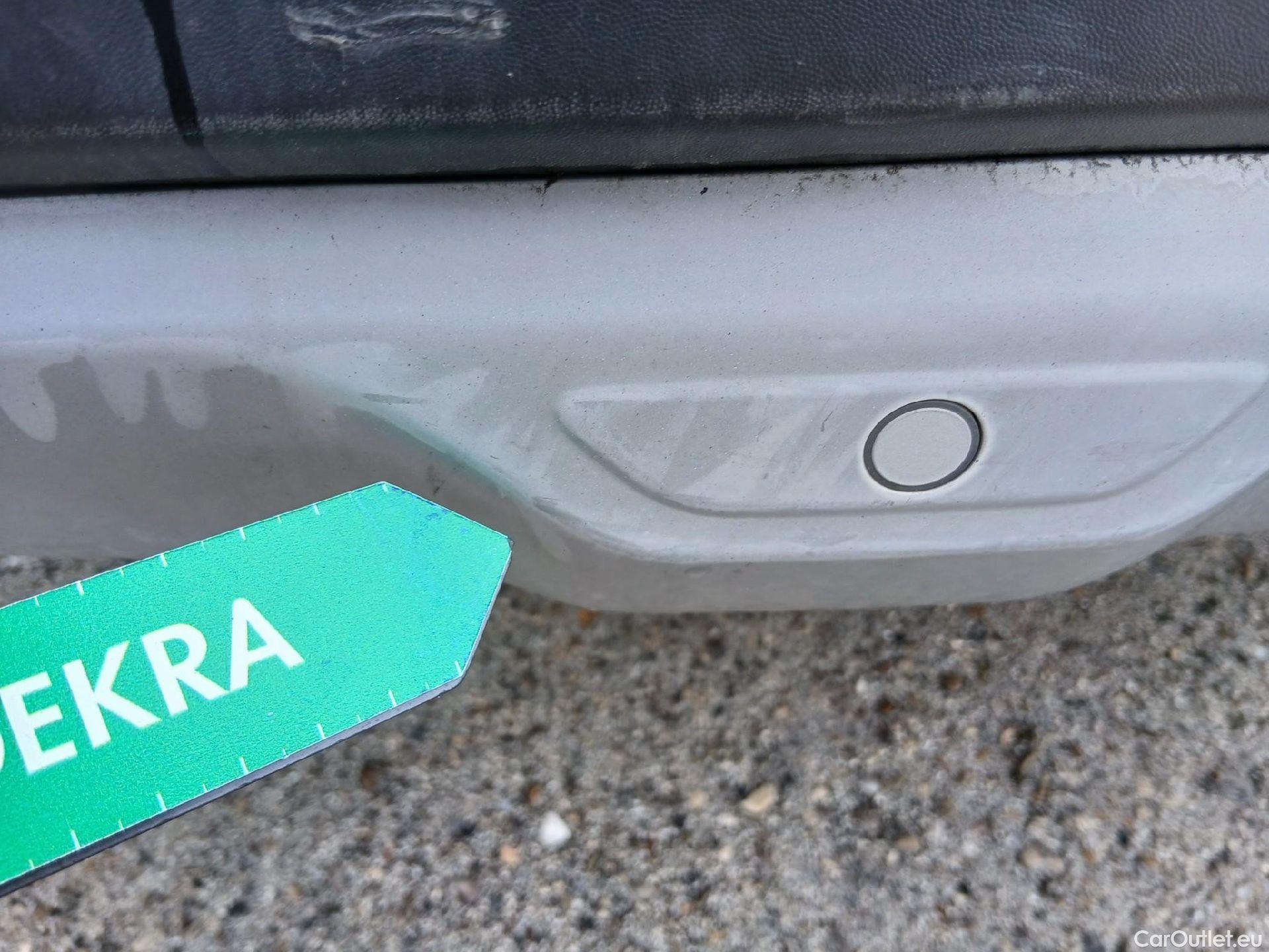  KIA  STONIC KIA  / 2017 / 5P / todoterreno 1.0 T-GDi 74kW (100CV) MHEV iMT Drive #28