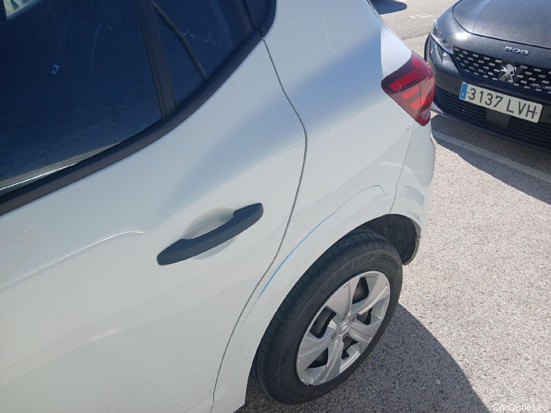  Dacia  Sandero DACIA  / 2020 / 5P / berlina con portón Essential 74kW (100CV) ECO-G #19