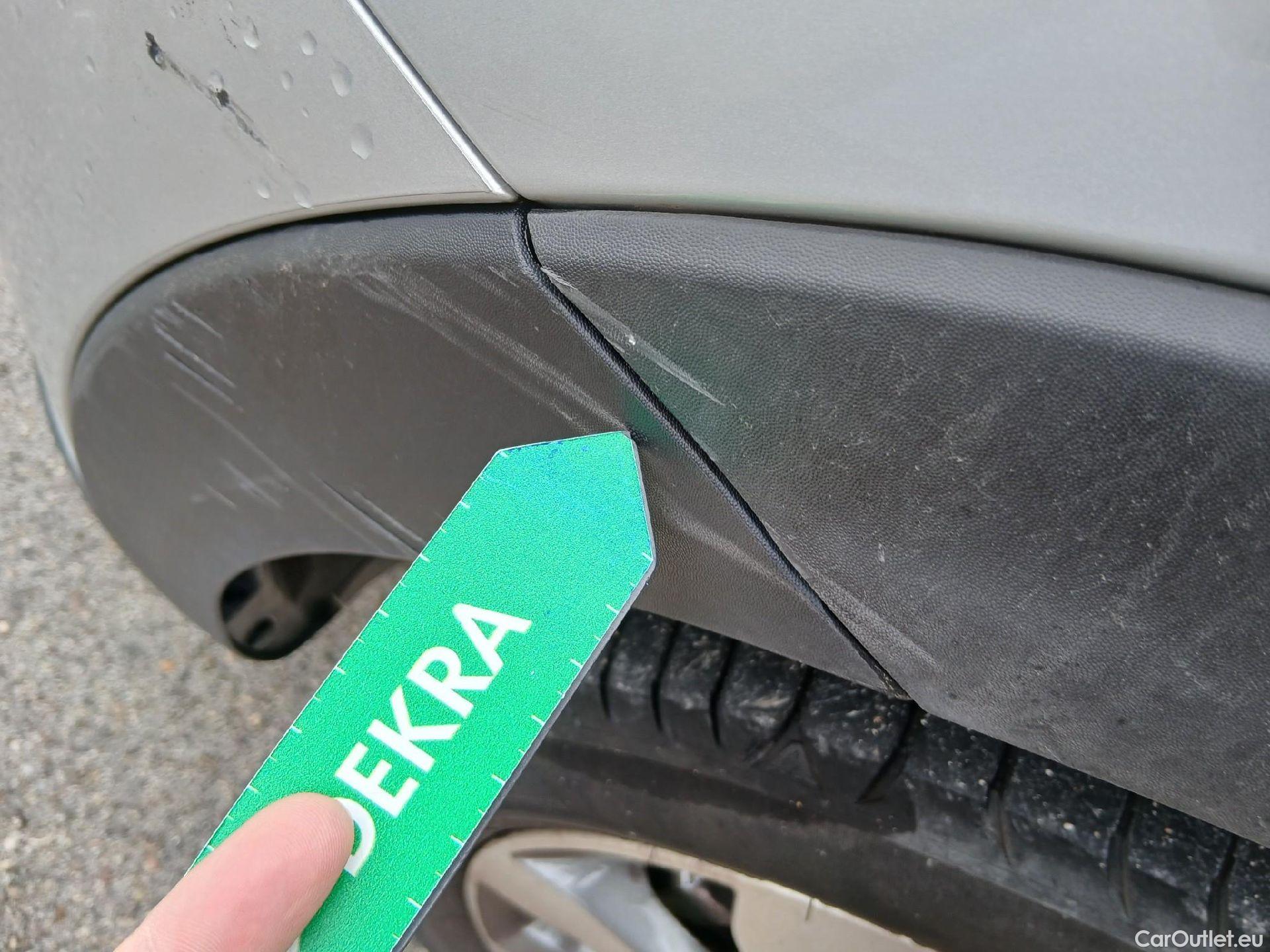  KIA  STONIC KIA  / 2017 / 5P / todoterreno 1.0 T-GDi 74kW (100CV) MHEV iMT Drive #10