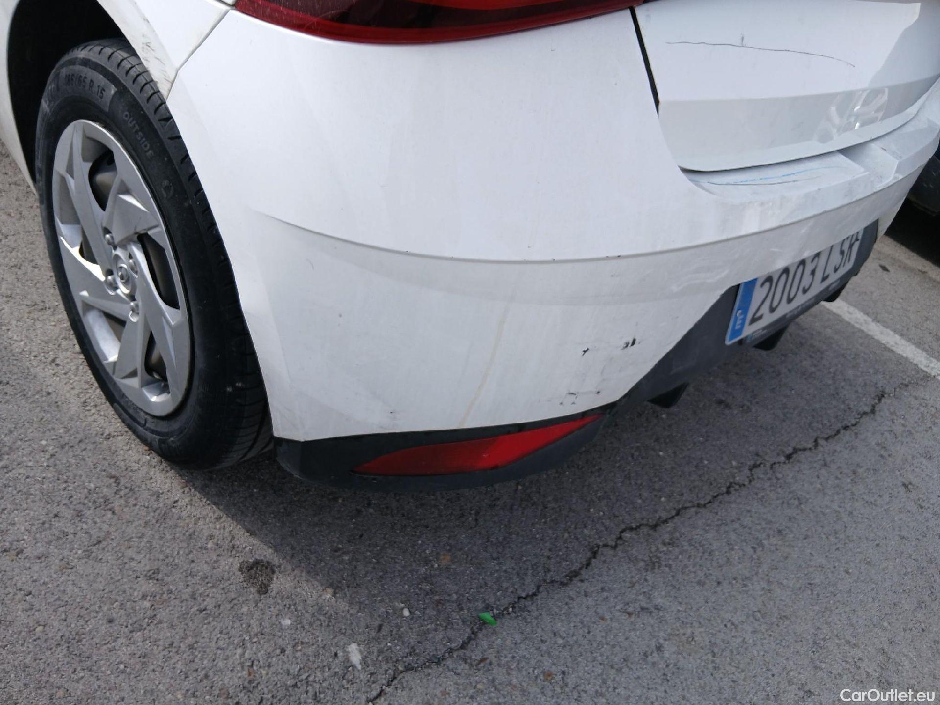  Hyundai  i20 HYUNDAI  / 2020 / 5P / berlina con portón 1.0 TGDI 74kW (100CV) 48V Essence #27