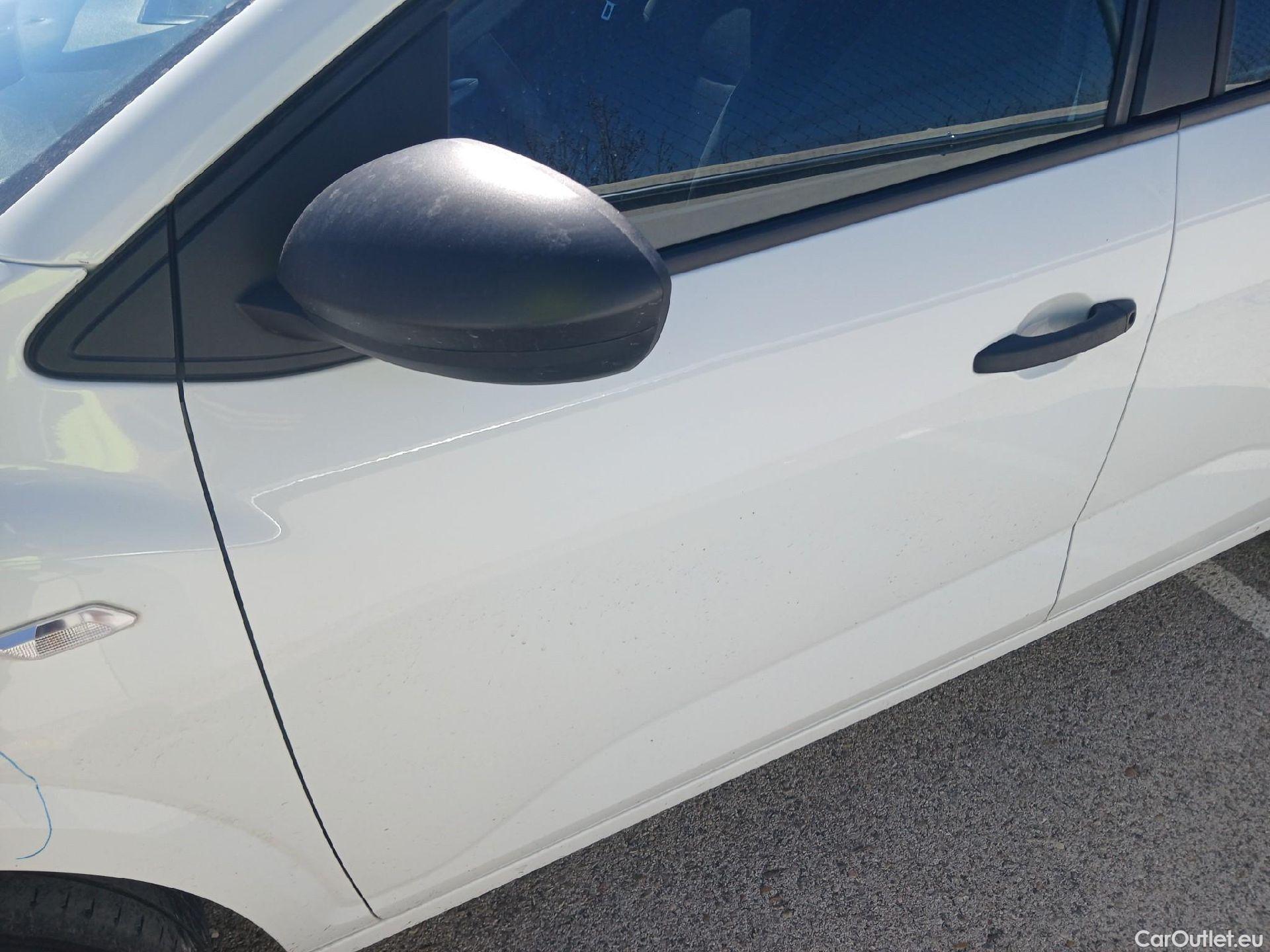  Dacia  Sandero DACIA  / 2020 / 5P / berlina con portón Essential 74kW (100CV) ECO-G #16