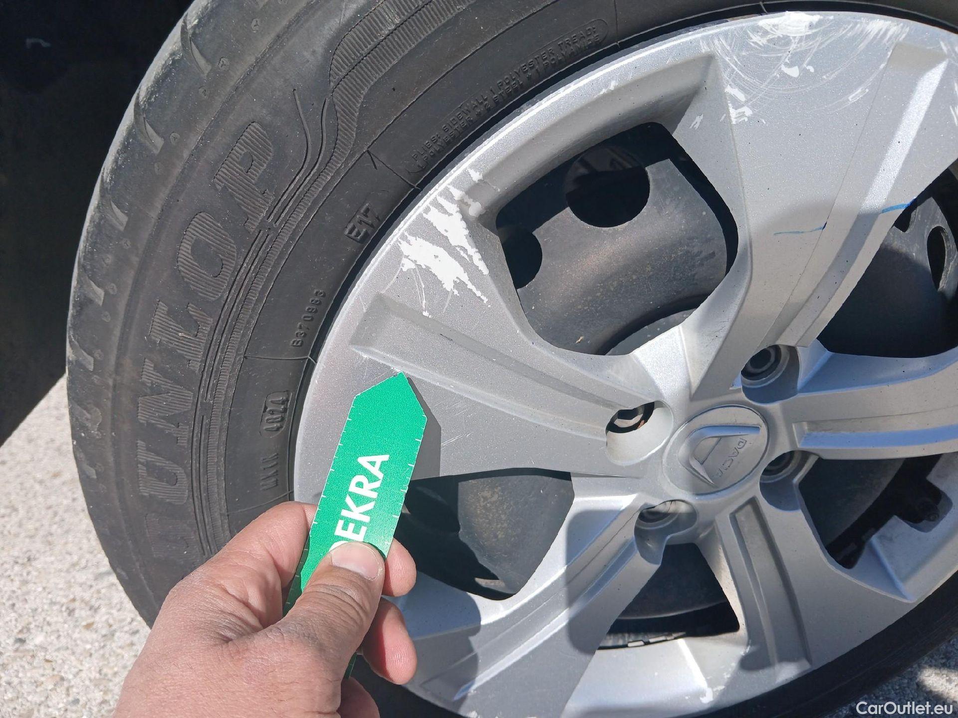  Dacia  Sandero DACIA  / 2020 / 5P / berlina con portón Essential 74kW (100CV) ECO-G #33