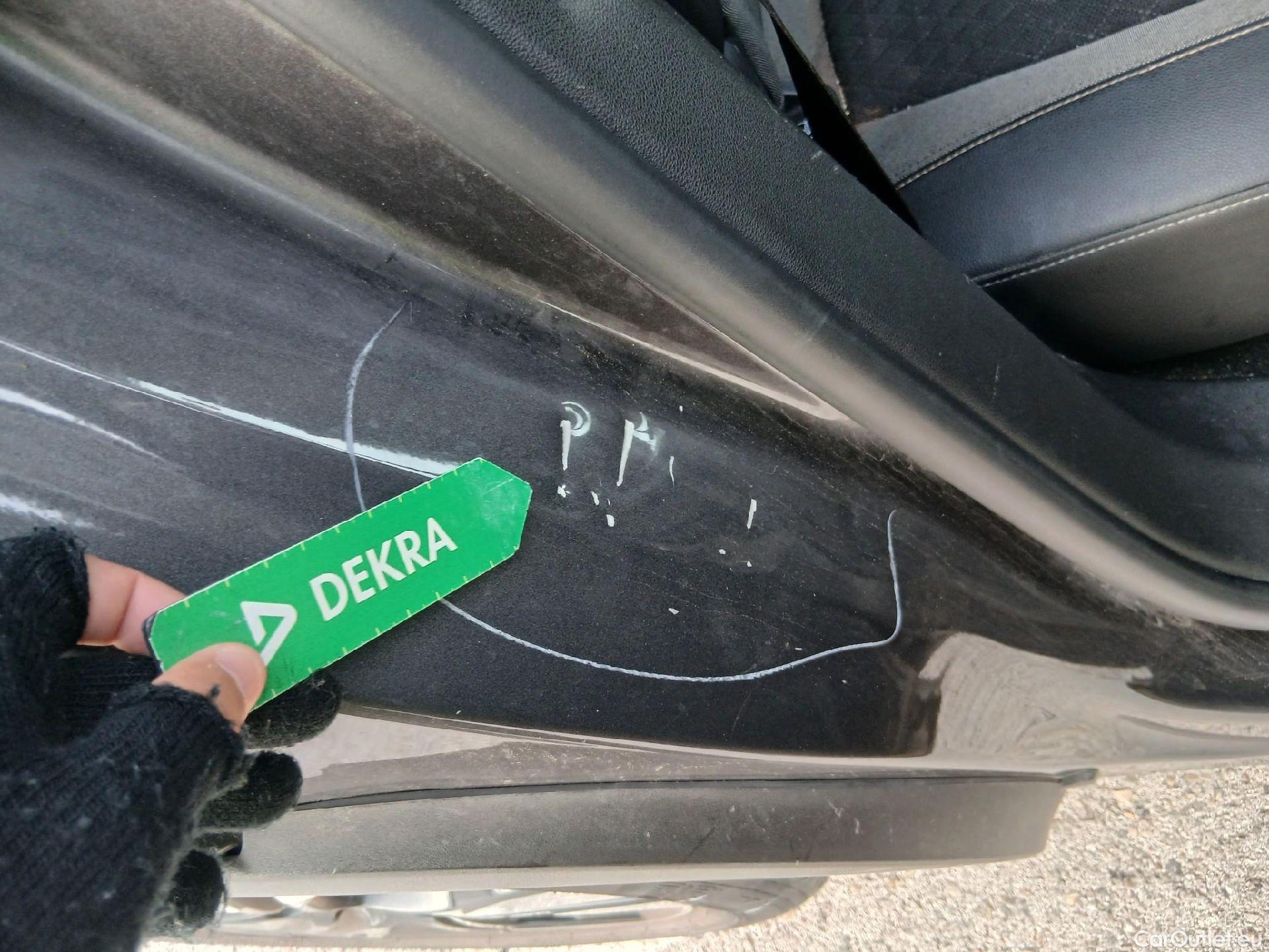  Opel   Grandland X OPEL / 2017 / 5P / todoterreno 1.5 CDTi Ultimate Auto #27