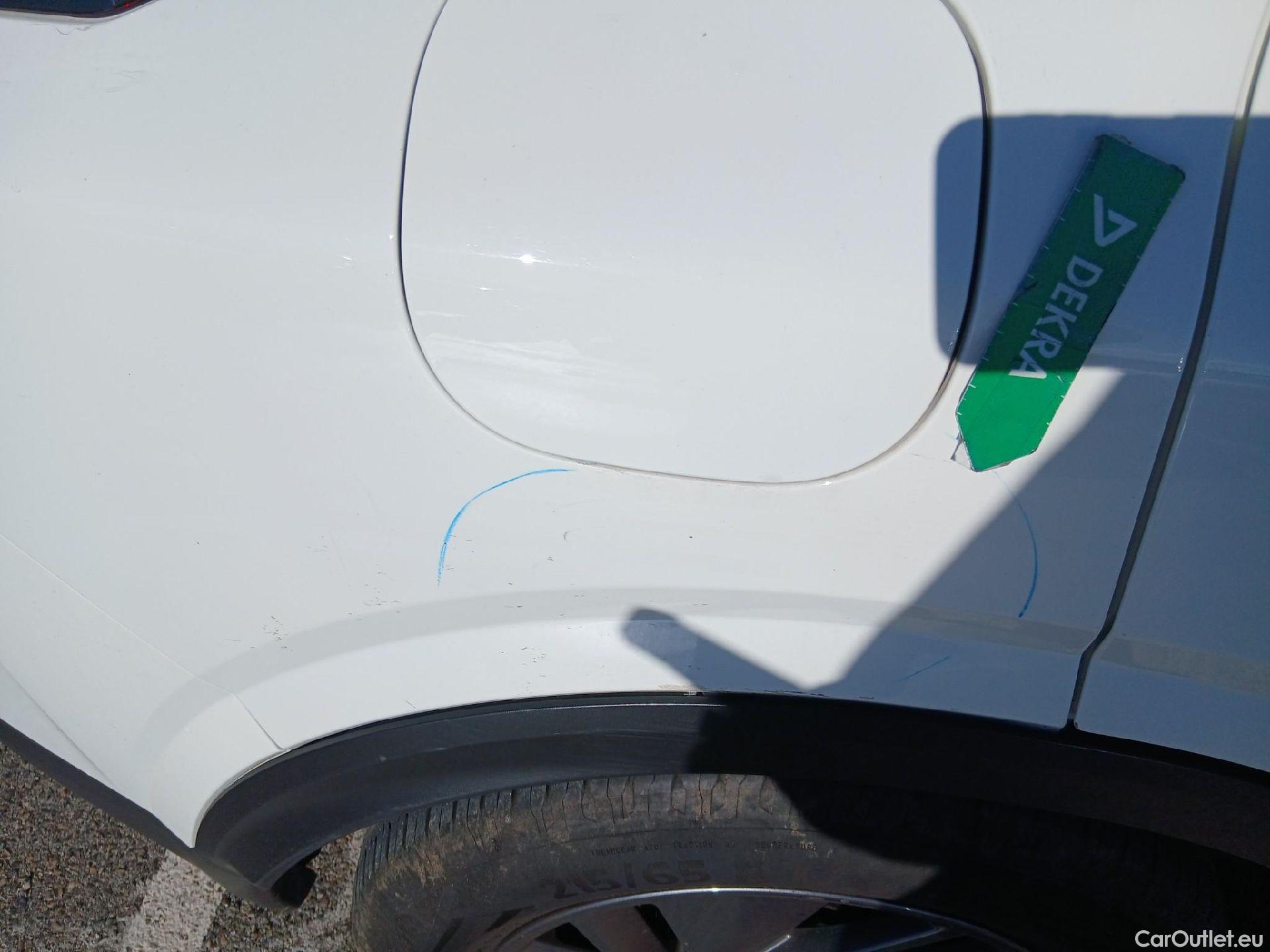  Nissan  Qashqai NISSAN  / 2021 / 5P / todoterreno DIG-T 103kW (140CV) mHEV 4x2 Acenta #29