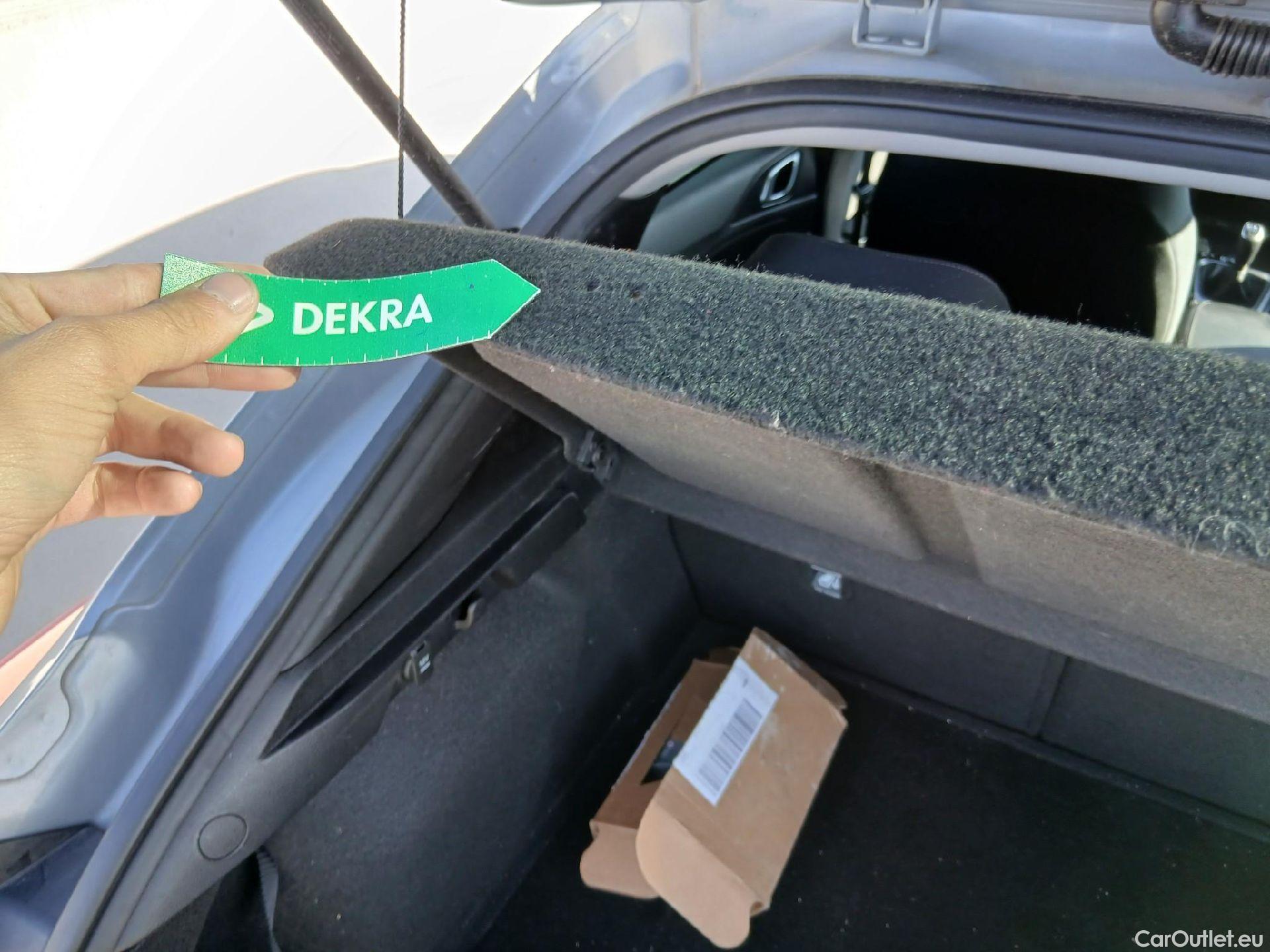  KIA  XCeed KIA  / 2019 / 5P / todoterreno 1.0 T-GDi Drive 88kW (120CV) #40