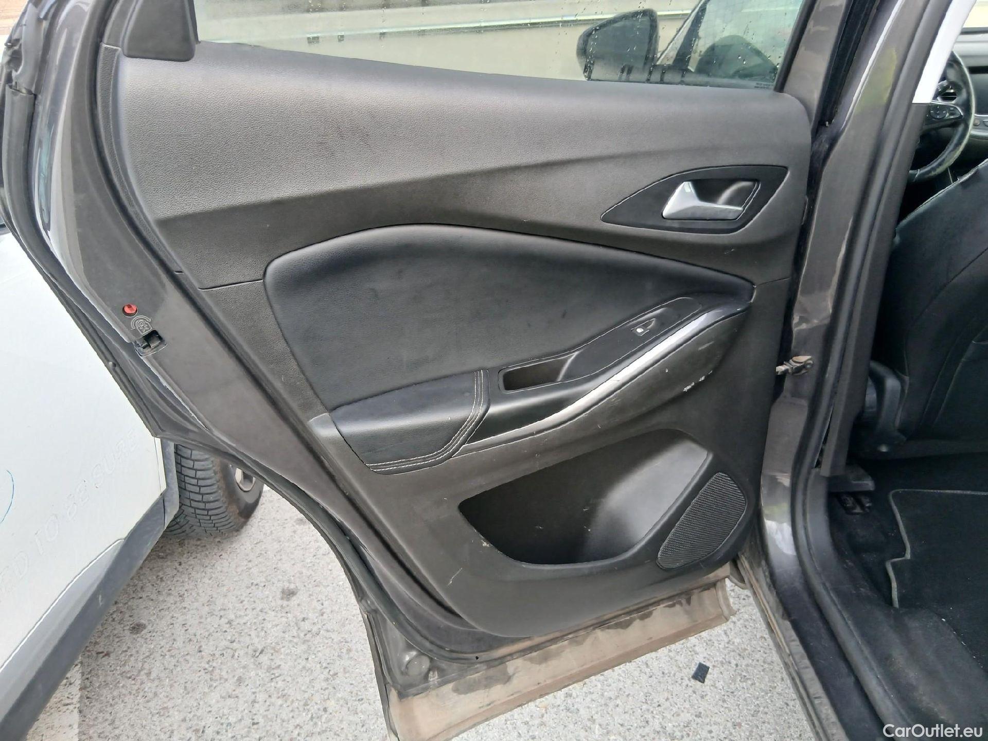  Opel   Grandland X OPEL / 2017 / 5P / todoterreno 1.5 CDTi Ultimate Auto #12