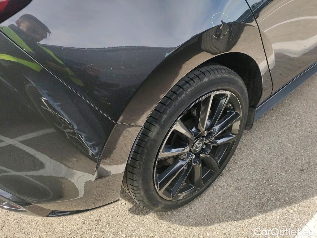  Mazda  3 MAZDA Mazda / 2019 / 5P / berlina con portón 2.0 e-SKYACTIV-G 88KW HOMURA(SP) #18