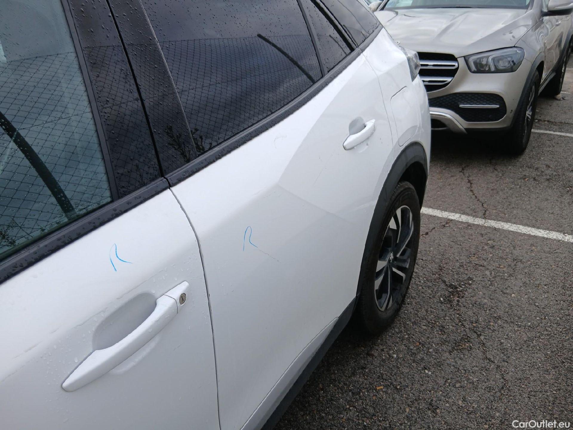  Peugeot  2008 PEUGEOT  / 2019 / 5P / todoterreno Allure BlueHDI 81kW (110CV) #15