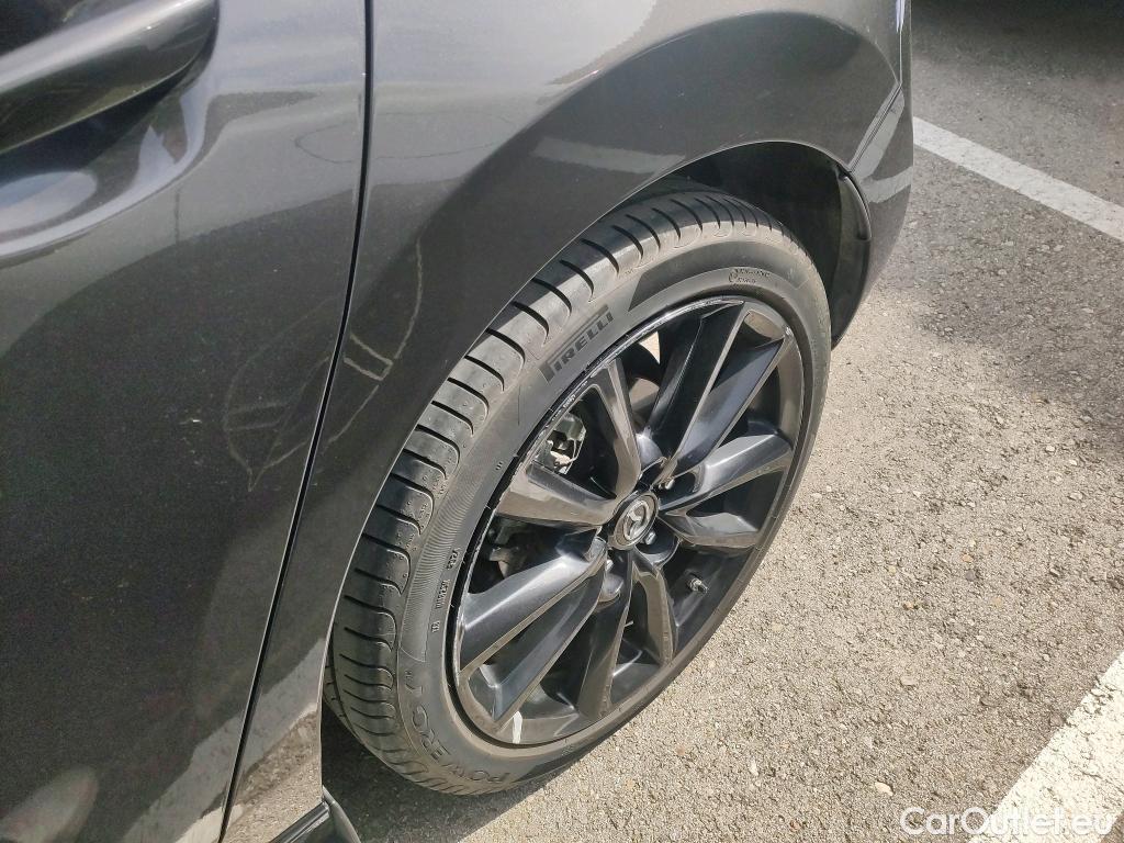  Mazda  3 MAZDA Mazda / 2019 / 5P / berlina con portón 2.0 e-SKYACTIV-G 88KW HOMURA(SP) #16