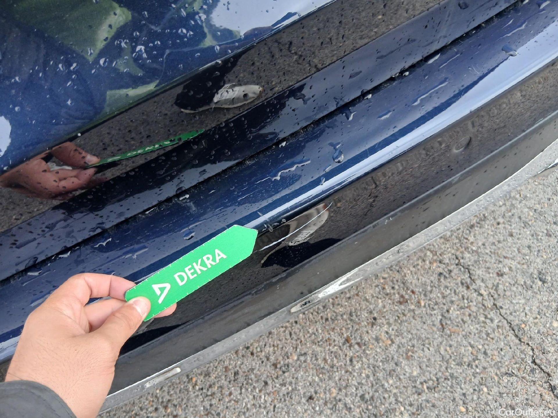  Mercedes  GLC Clase   300 de 4Matic (254.609)Avantgarde 2.0 335CV AT9 E6d #13