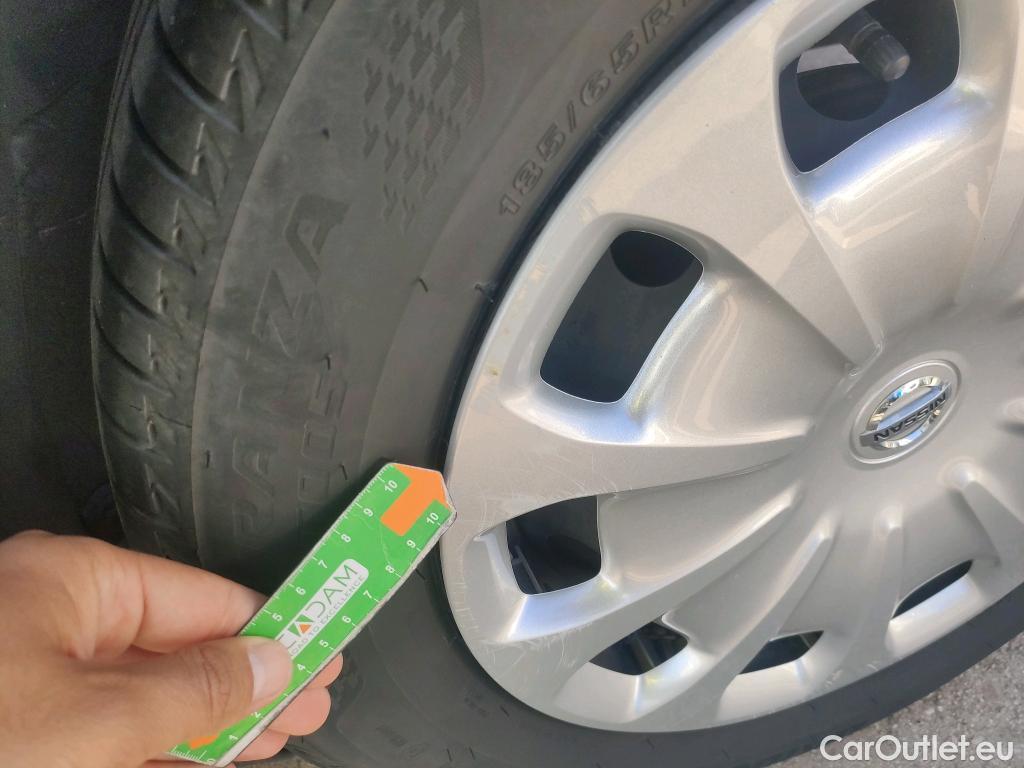  Nissan  Micra NISSAN  / 2017 / 5P / berlina con portón IG-T 68 kW (92 CV) E6D-F Acenta #23