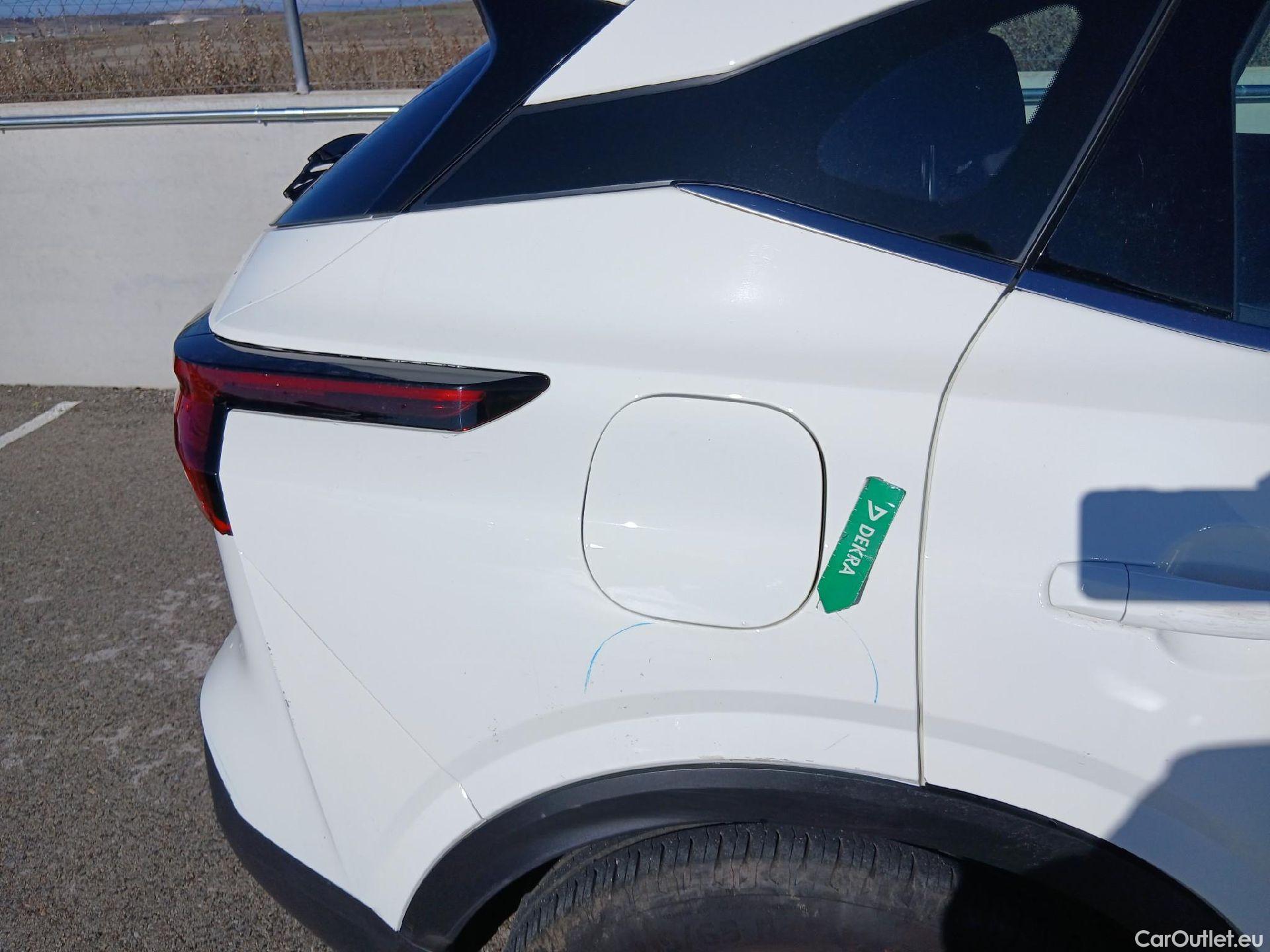  Nissan  Qashqai NISSAN  / 2021 / 5P / todoterreno DIG-T 103kW (140CV) mHEV 4x2 Acenta #28