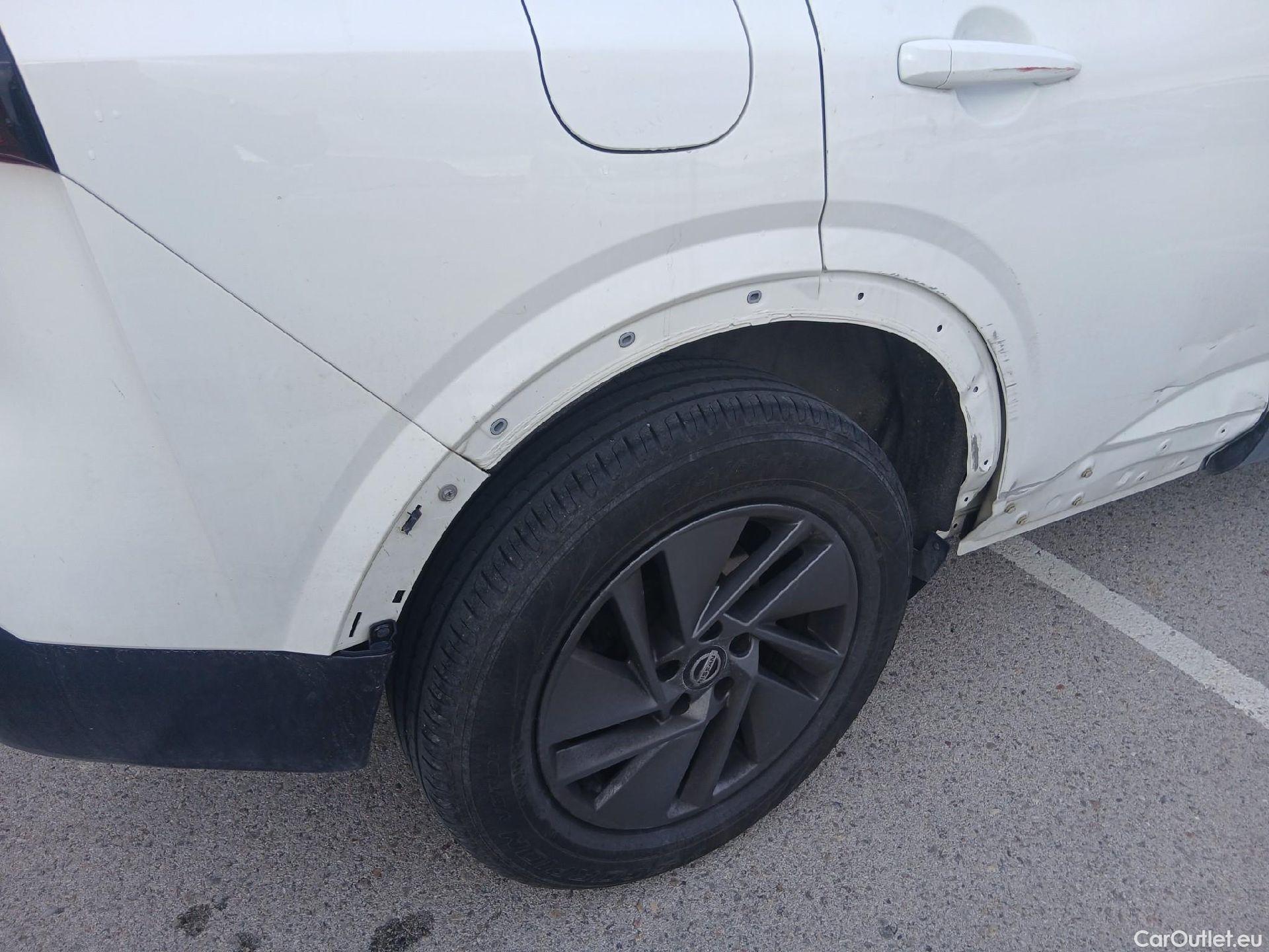  Nissan  Qashqai NISSAN  / 2021 / 5P / todoterreno DIG-T 103kW (140CV) mHEV 4x2 Acenta #27