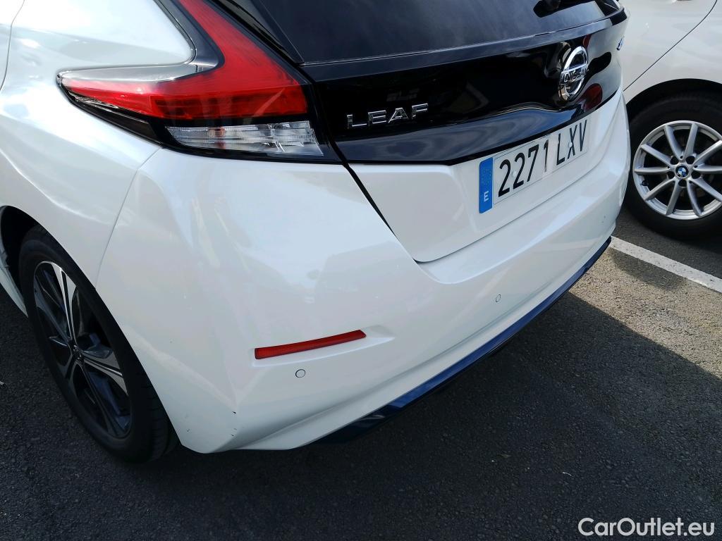  Nissan  Leaf NISSAN  / 2017 / 5P / berlina con portón 40kWh N-Connecta #12
