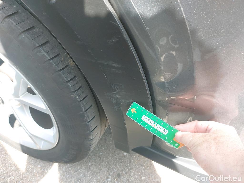  Nissan  Juke NISSAN  / 2019 / 5P / crossover DIG-T 84 kW (114 CV) DCT 7 V N-Connecta (AC2) #33