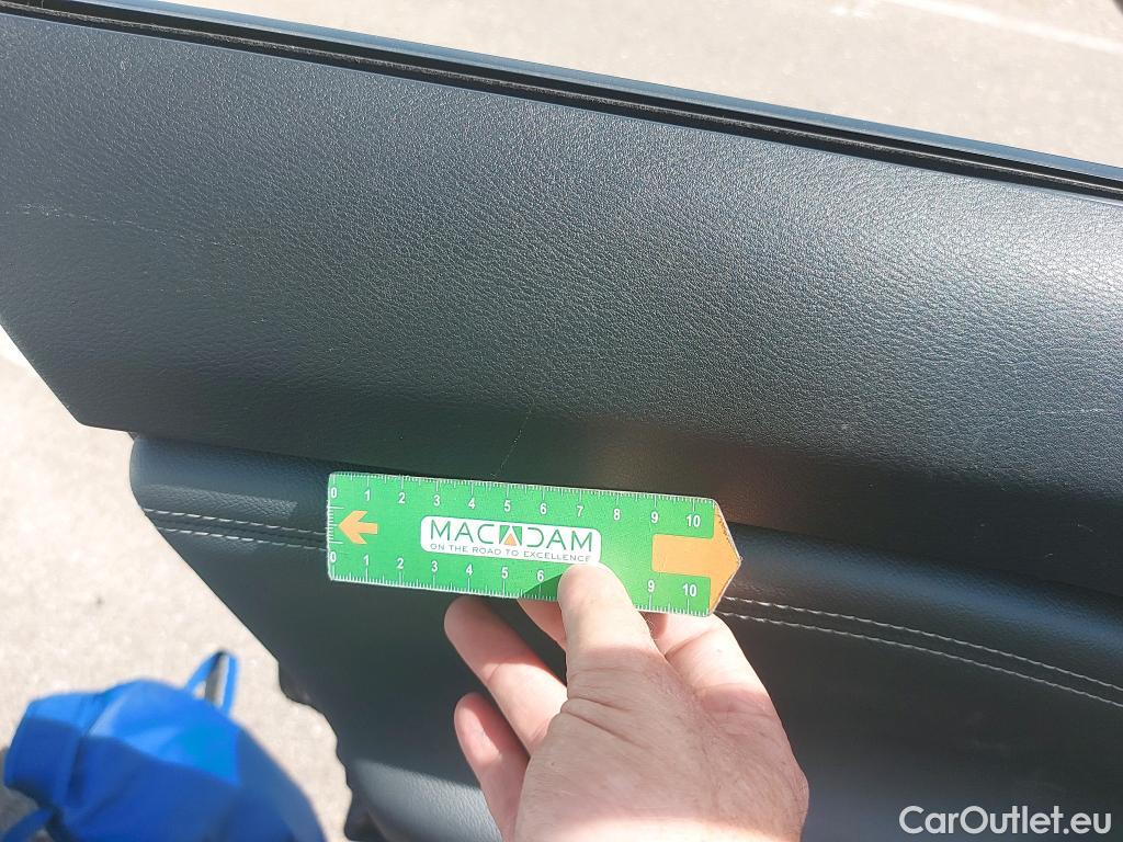  Nissan  Juke NISSAN  / 2019 / 5P / crossover DIG-T 84 kW (114 CV) DCT 7 V N-Connecta (AC2) #26