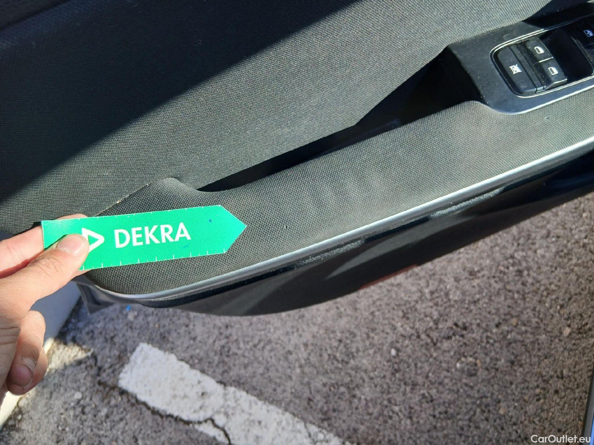  KIA  XCeed KIA  / 2019 / 5P / todoterreno 1.0 T-GDi Drive 88kW (120CV) #24