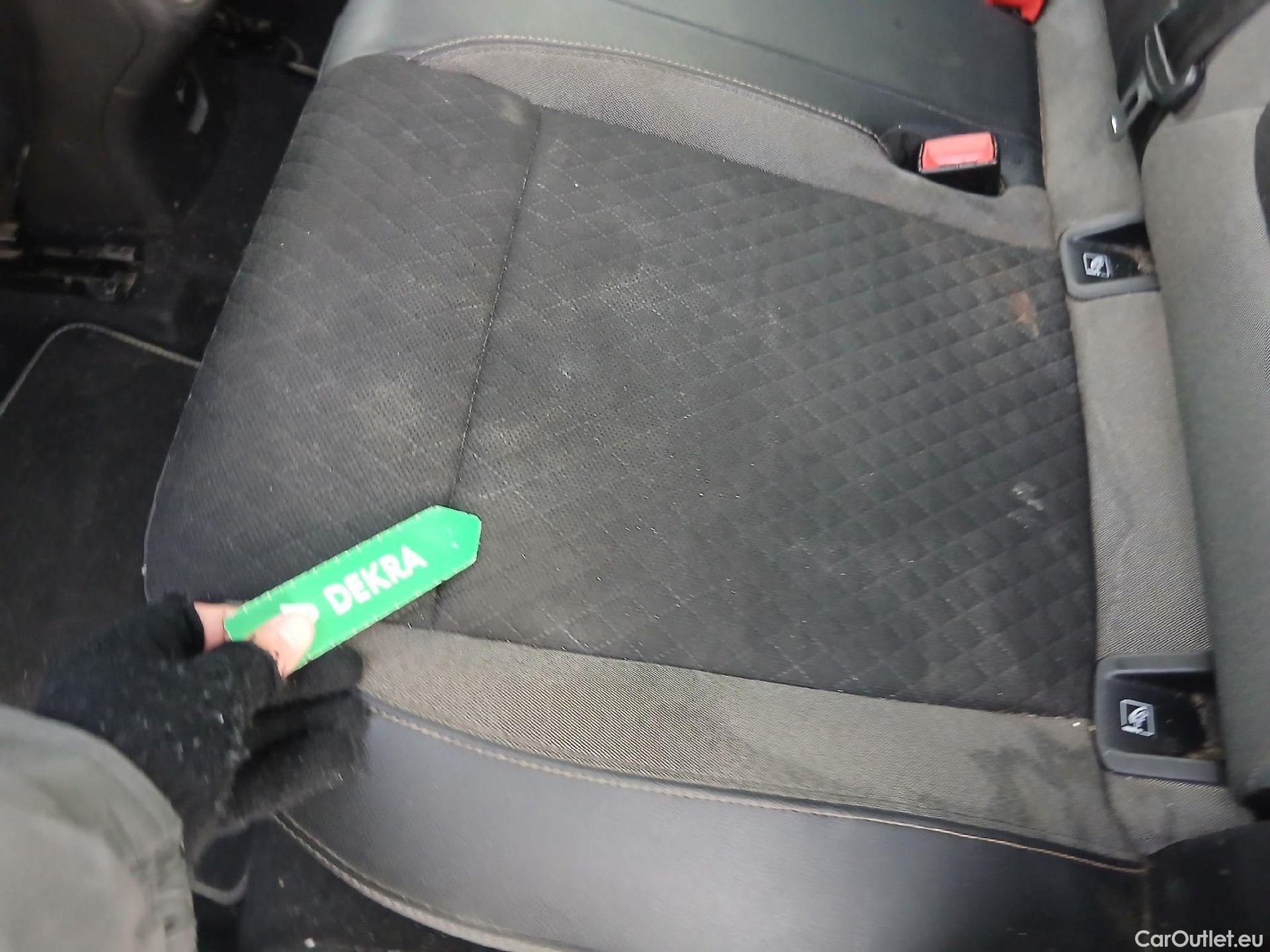  Opel   Grandland X OPEL / 2017 / 5P / todoterreno 1.5 CDTi Ultimate Auto #10