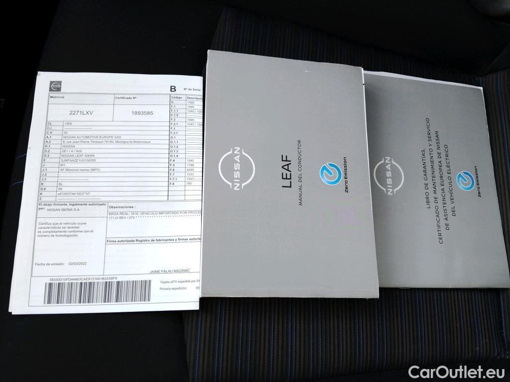  Nissan  Leaf NISSAN  / 2017 / 5P / berlina con portón 40kWh N-Connecta #8