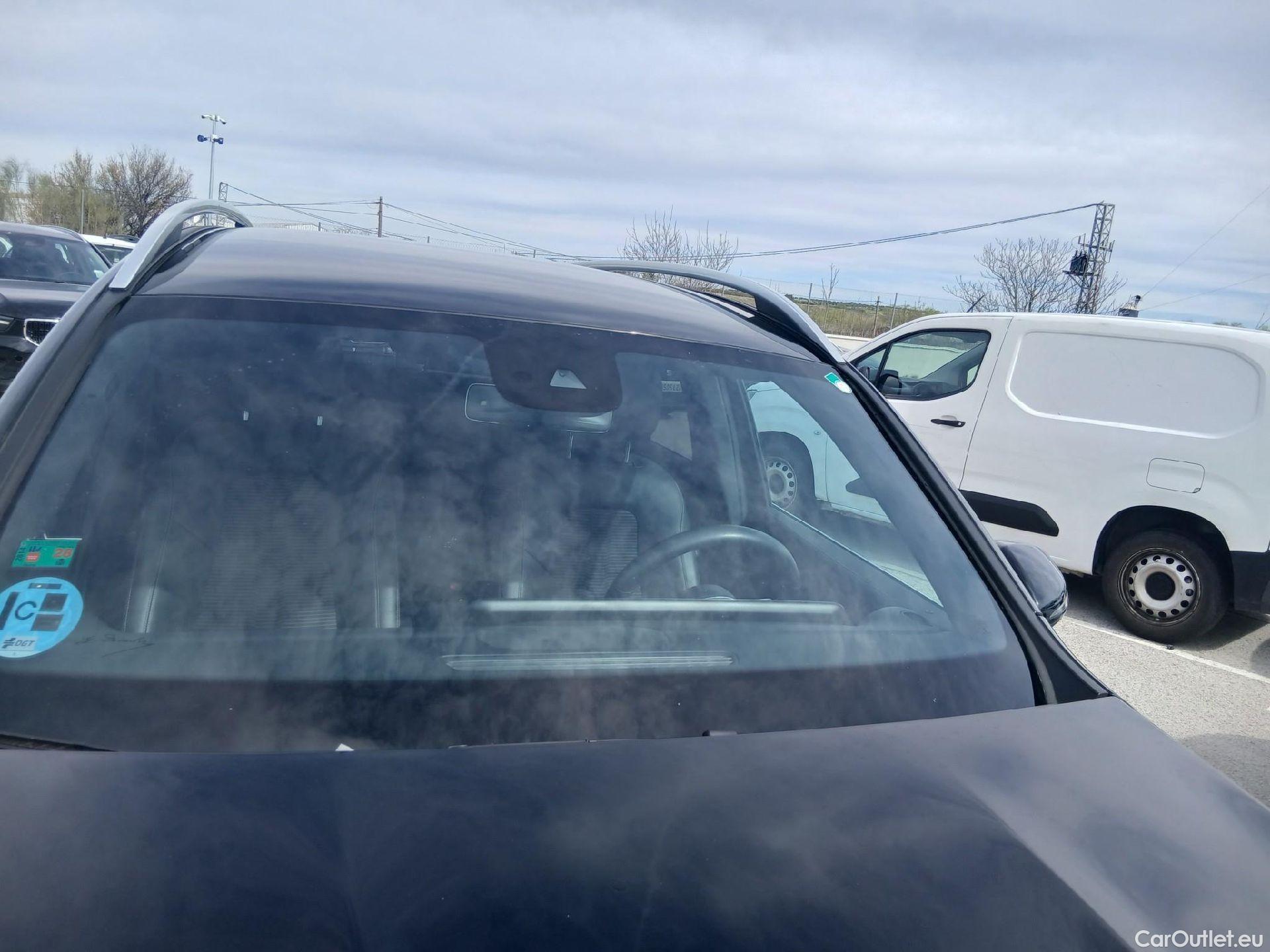  Mercedes  GLB MERCEDES-BENZ  / 2019 / 5P / todoterreno 2.0  200 D DCT 110KW (150CV) #17