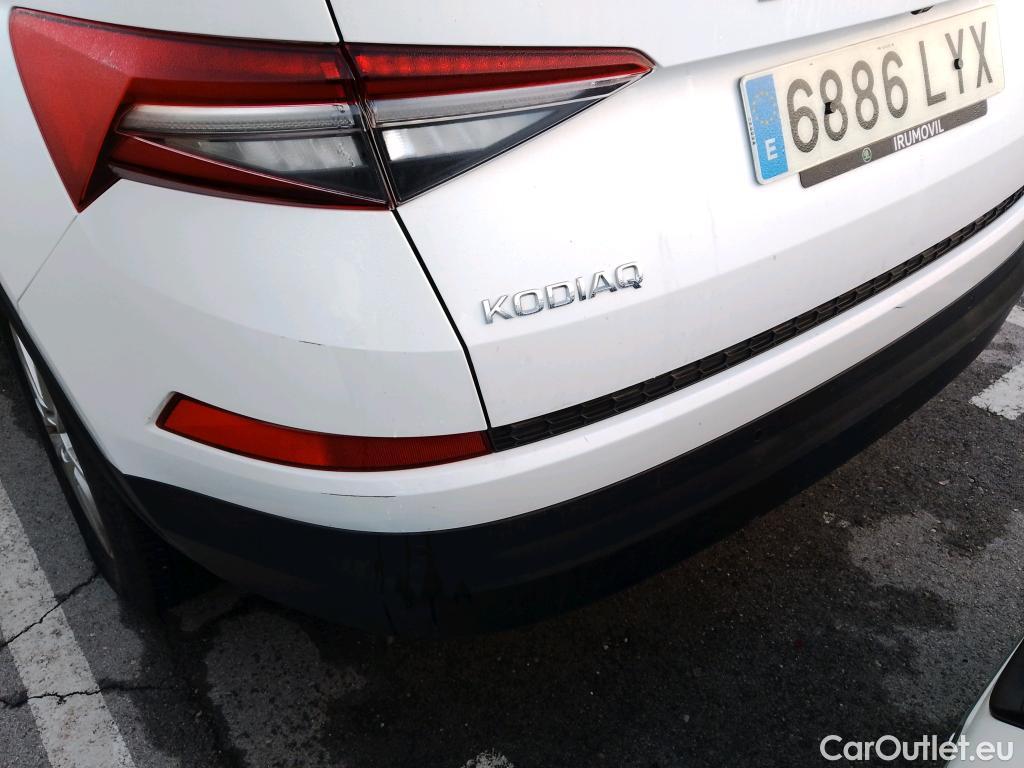  Skoda  Kodiaq SKODA  / 2021 / 5P / todoterreno 1.5 TSI 110KW (150cv) 4x2 Ambition #7