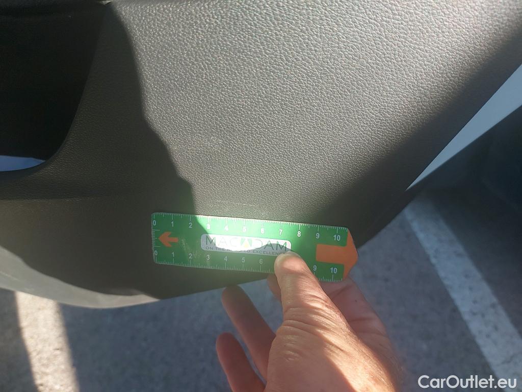  Skoda  Scala SKODA  / 2019 / 5P / berlina con portón 1.0 TGI 66KW (90CV) Active #11