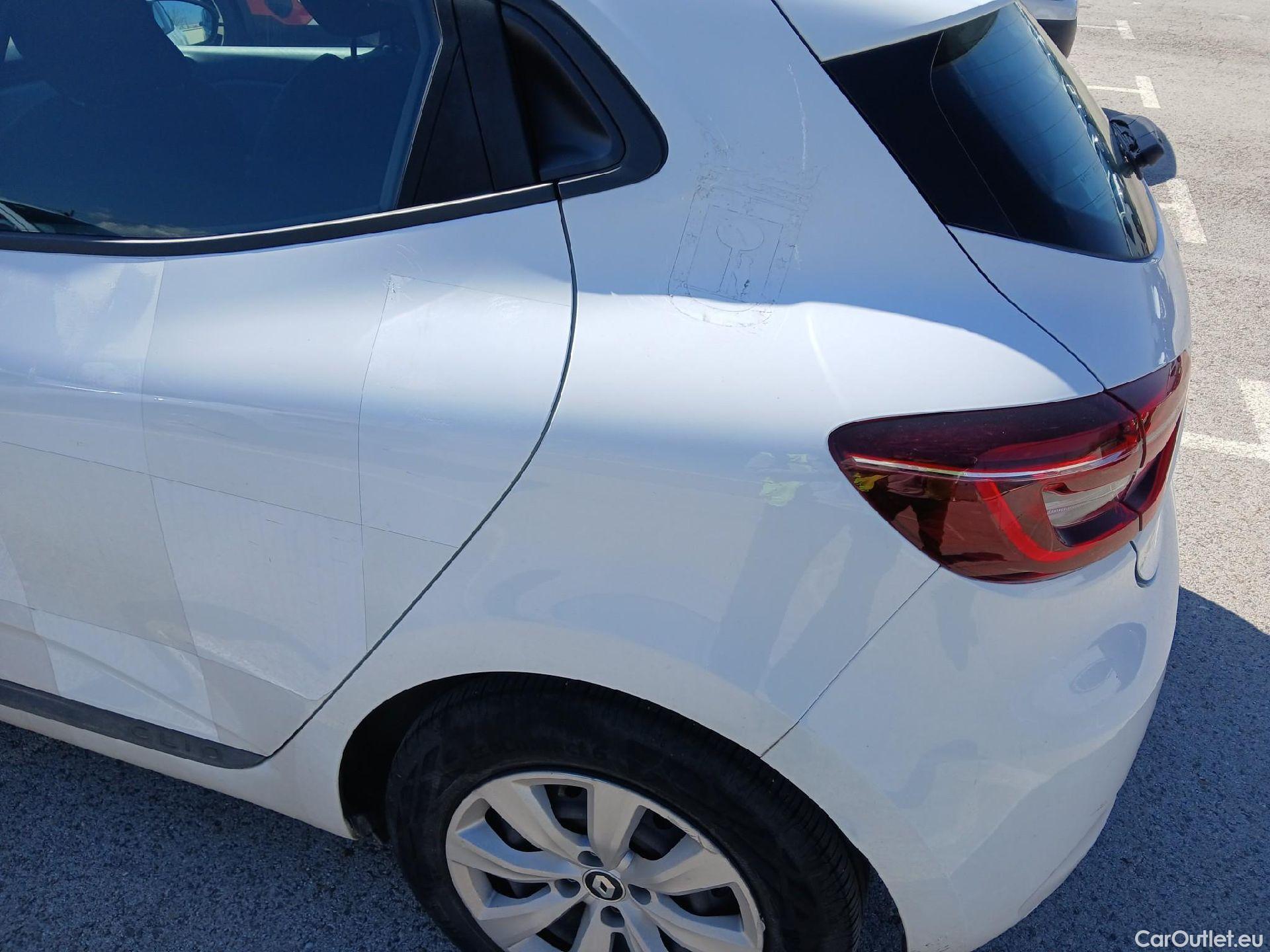  Renault  Clio RENAULT  / 2019 / 5P / berlina con portón Business TCe 74 kW (100CV) GLP #16