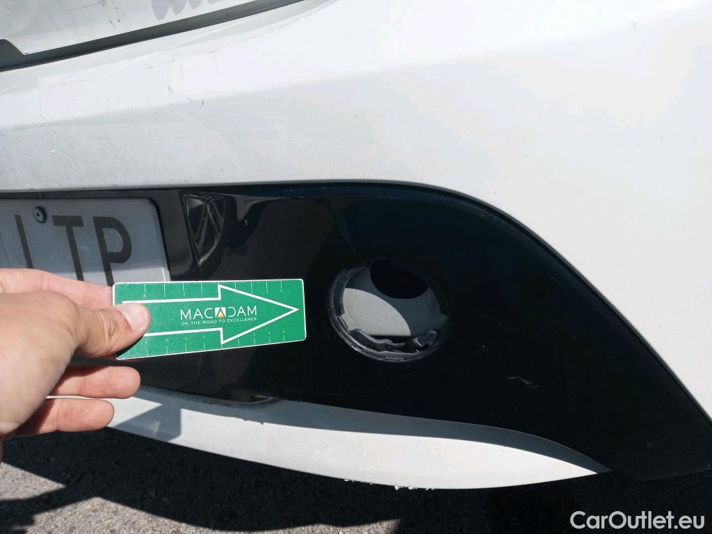  Toyota  Corolla TOYOTA  1.8 125H ACTIVE TECH E-CVT #36