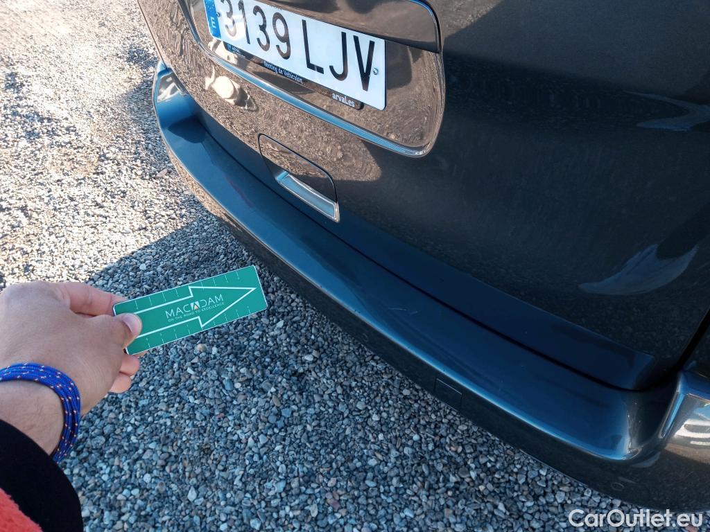  Peugeot  Expert PEUGEOT Traveller / 2016 / 5P / monovolumen Allure 2.0 BlueHDi 130KW EAT8 Standard #24