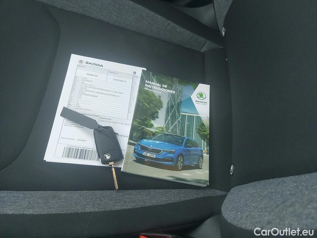  Skoda  Scala SKODA  / 2019 / 5P / berlina con portón 1.0 TGI 66KW (90CV) Active #2