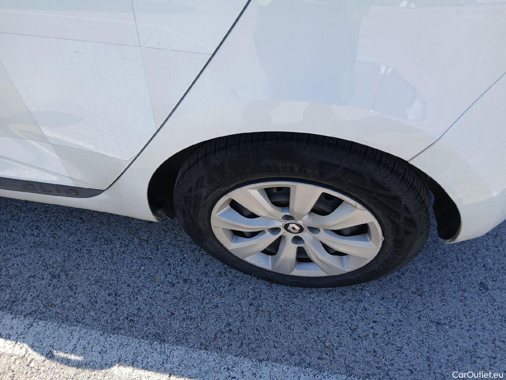  Renault  Clio RENAULT  / 2019 / 5P / berlina con portón Business TCe 74 kW (100CV) GLP #13