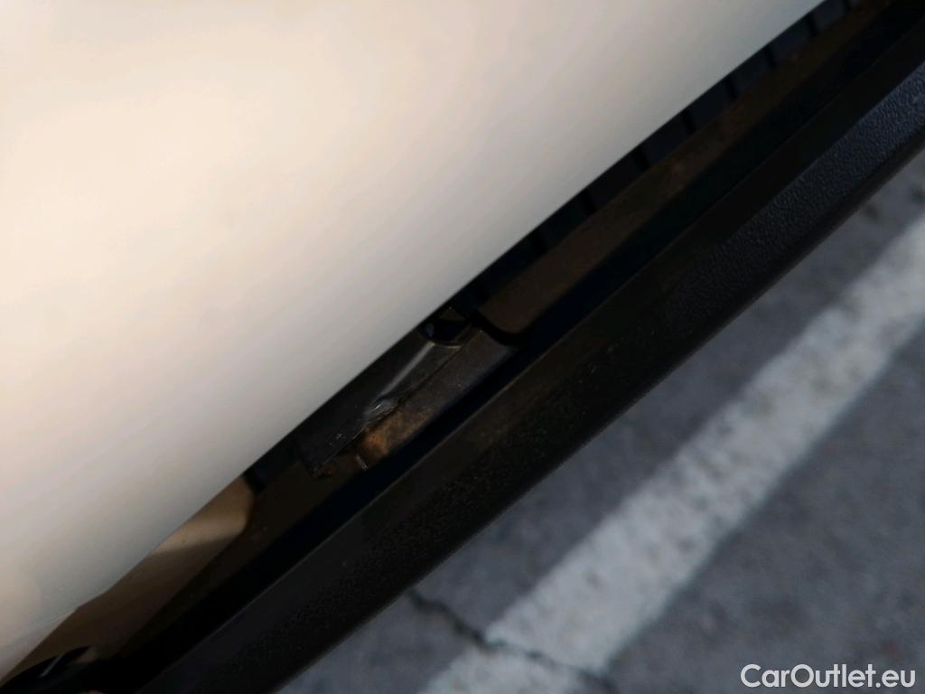  Skoda  Kodiaq SKODA  / 2021 / 5P / todoterreno 1.5 TSI 110KW (150cv) 4x2 Ambition #4