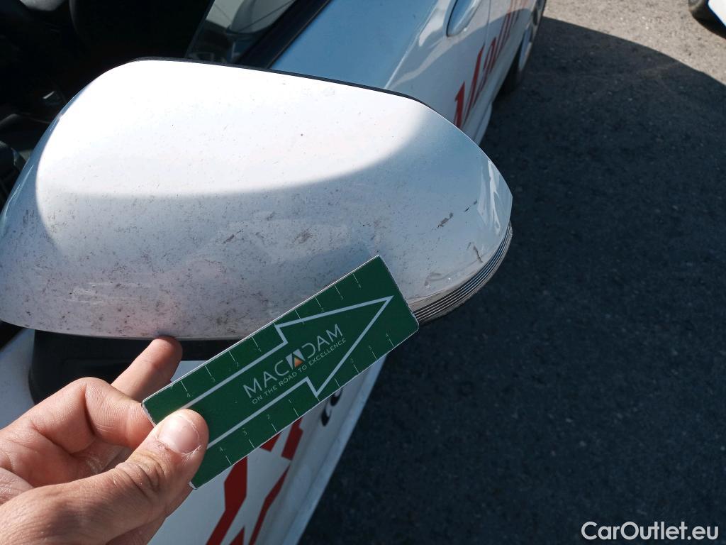  Toyota  Corolla TOYOTA  1.8 125H ACTIVE TECH E-CVT #47