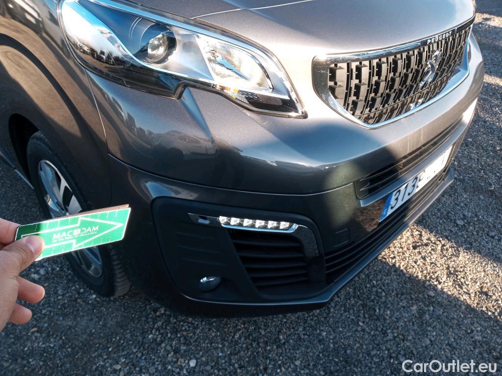 Peugeot  Expert PEUGEOT Traveller / 2016 / 5P / monovolumen Allure 2.0 BlueHDi 130KW EAT8 Standard #20