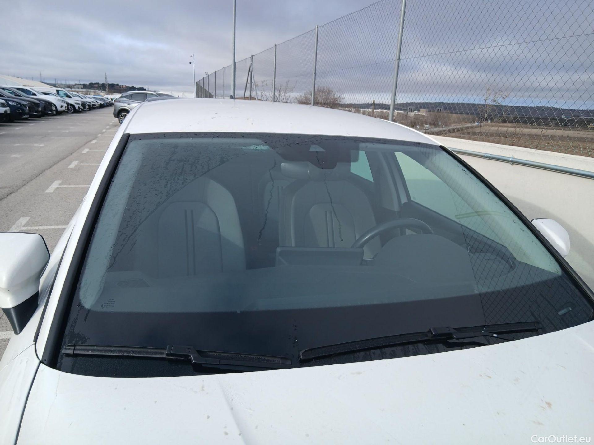  Land Rover  Discovery SEAT Nuevo León / 2020 / 5P / berlina con portón 2.0 TDI 85kW S&S Style Go(SP) #5