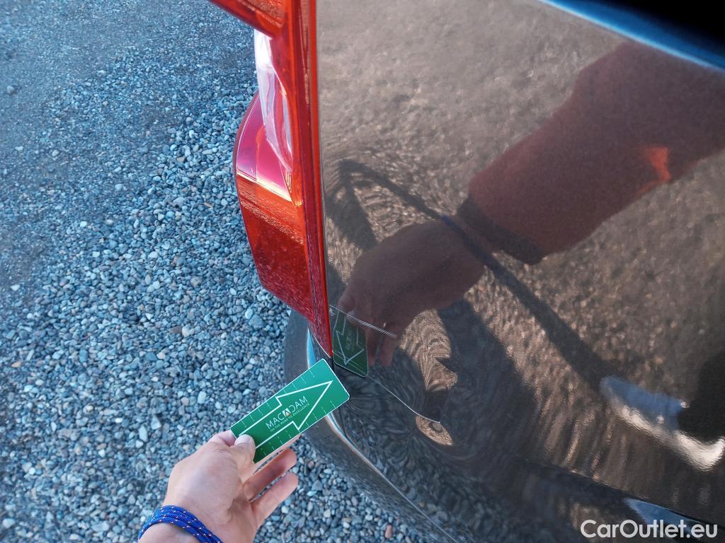  Peugeot  Expert PEUGEOT Traveller / 2016 / 5P / monovolumen Allure 2.0 BlueHDi 130KW EAT8 Standard #5