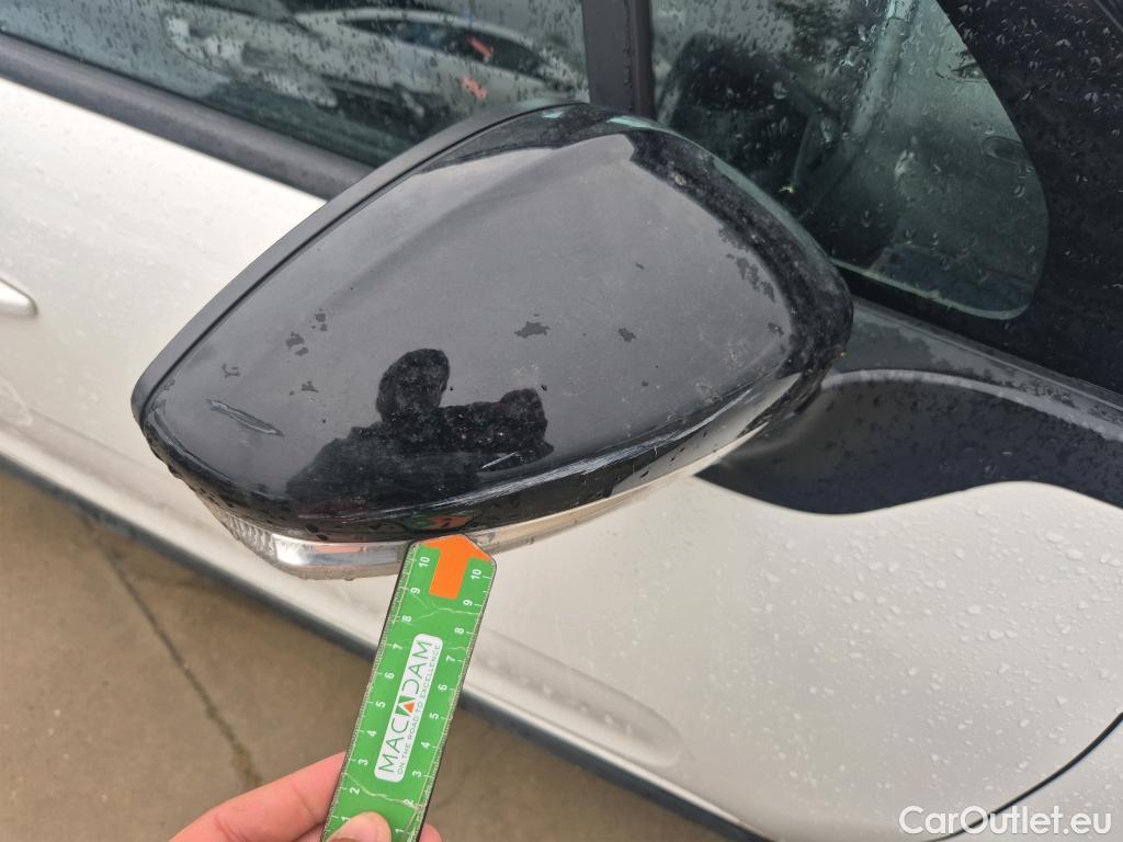  Citroen  C3 CITROEN  / 2020 / 5P / berlina con portón BlueHDi 75KW (100CV) S&S Live Pack #25