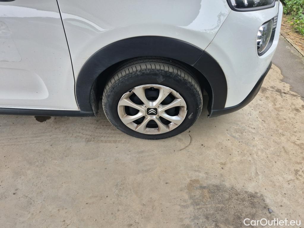  Citroen  C3 CITROEN  / 2020 / 5P / berlina con portón BlueHDi 75KW (100CV) S&S Live Pack #19