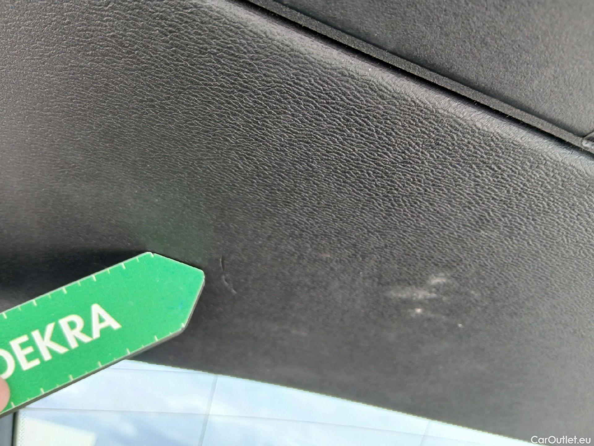  Volvo  V60 VOLVO  / 2018 / 5P / familiar 2.0 B4 (D) Momentum Auto #5