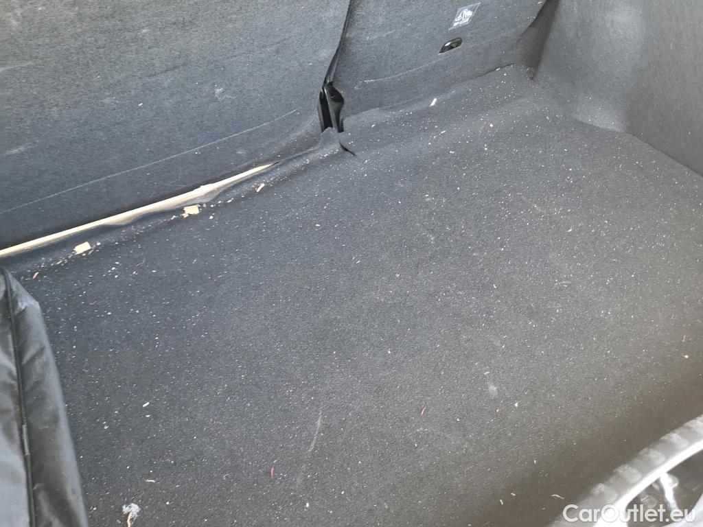  Citroen  C3 CITROEN  / 2020 / 5P / berlina con portón BlueHDi 75KW (100CV) S&S Feel Pack #22