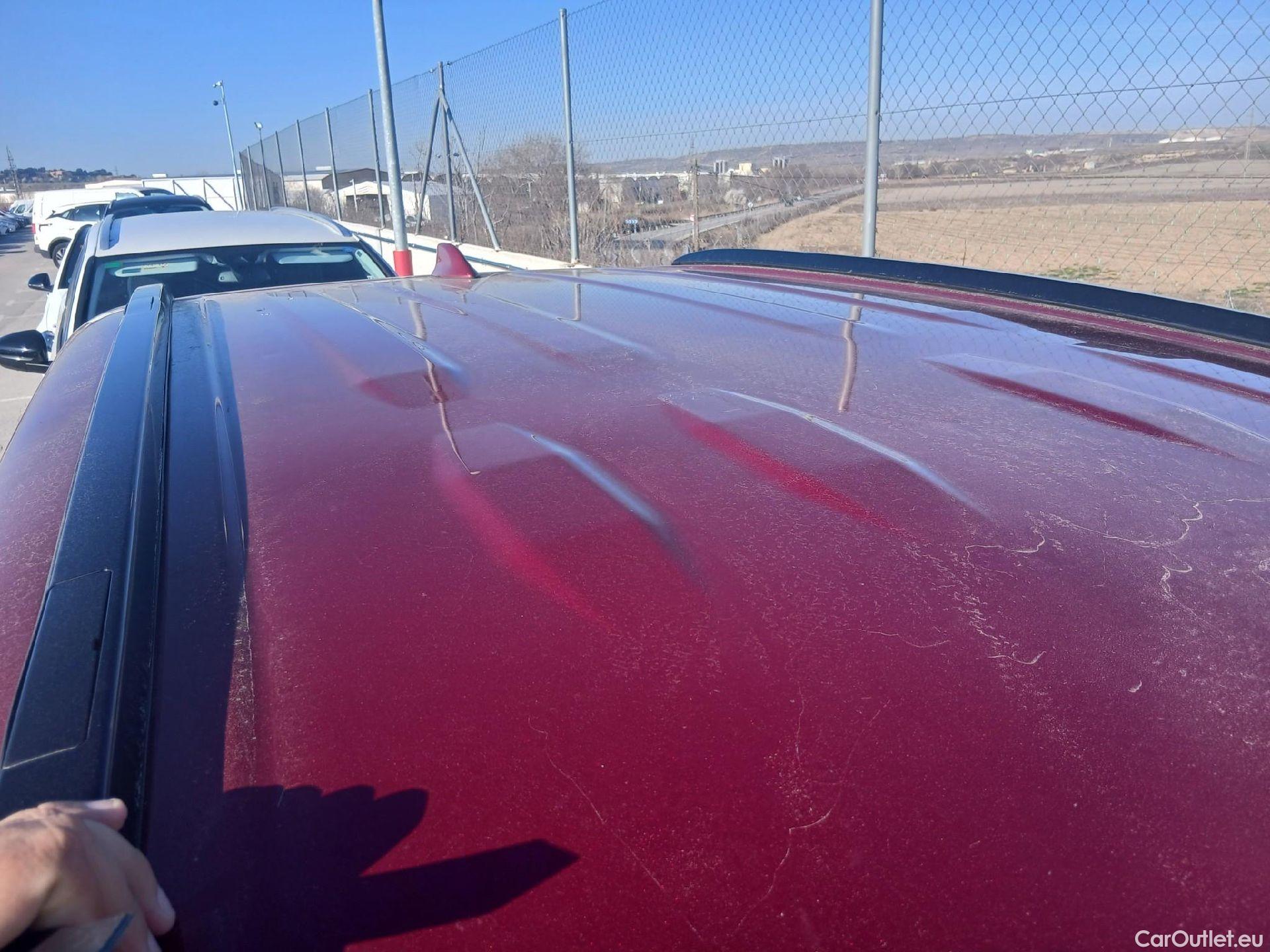  Toyota  RAV4 TOYOTA  / 2018 / 5P / todoterreno 2.5l 220H Luxury 4WD #31